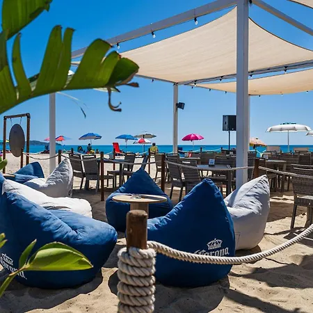 V18 Acquamarina ヴィラ コスタ・レイ